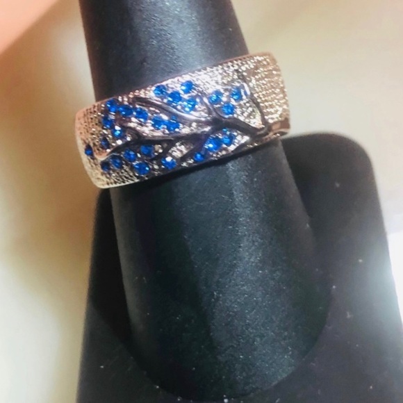 🦋Beautiful Royal Blue Topaz 925 Sterling Silver Art Deco Tree Design Band. - Picture 5 of 10